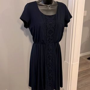 Maurice’s sz M w/embroidery key hole back in navy (also sz L one in eggplant)